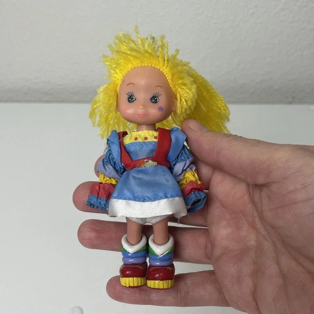 Vintage 1983 Rainbow Brite Doll Plastic Figure 4.5